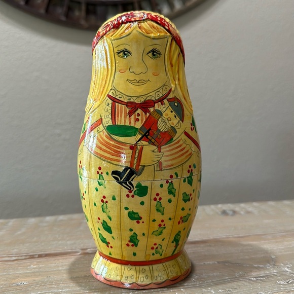 Vintage Authentic Models Holland Nesting Dolls - Picture 3 of 11